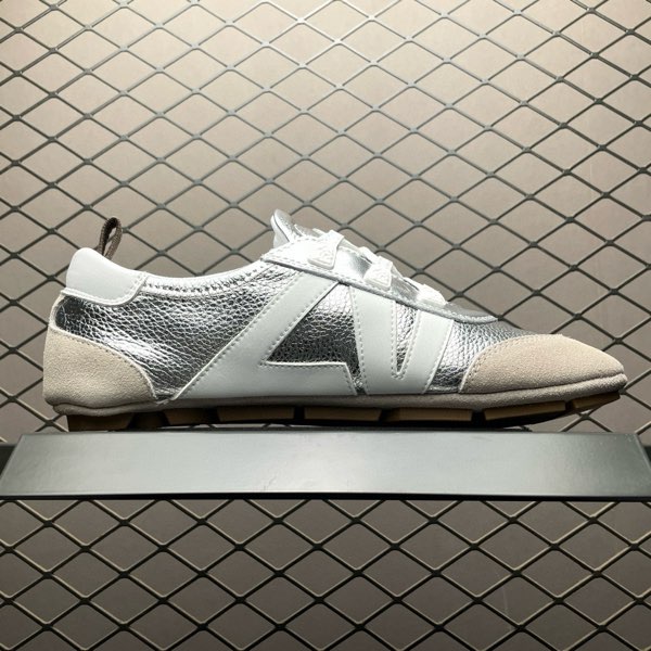 Louis Vuitton Couples Shoes-41